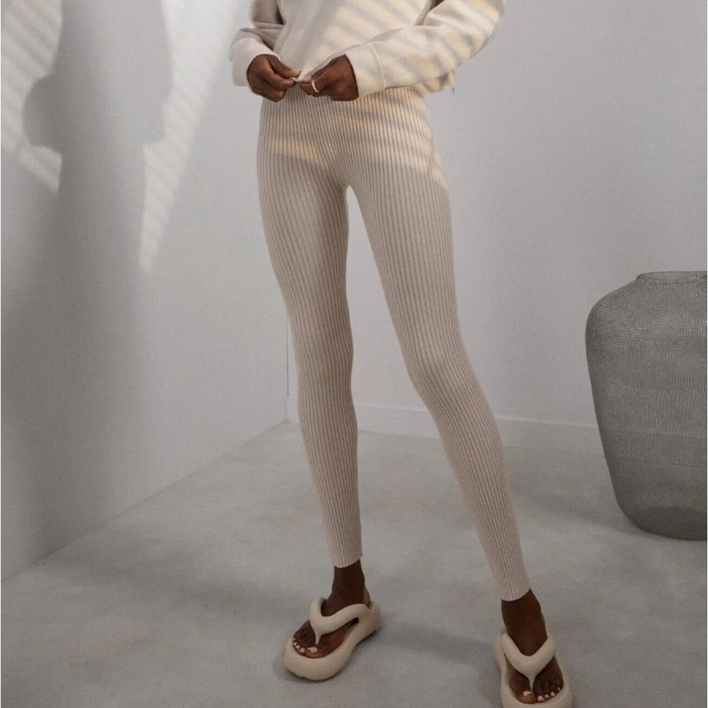 NEW - Lunya Cozy Cotton Silk Ribbed Leggings